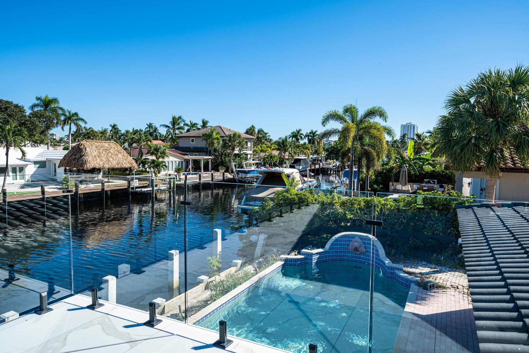 2447 Se 10th Street Street Pompano Beach FL 33062 | R10930565