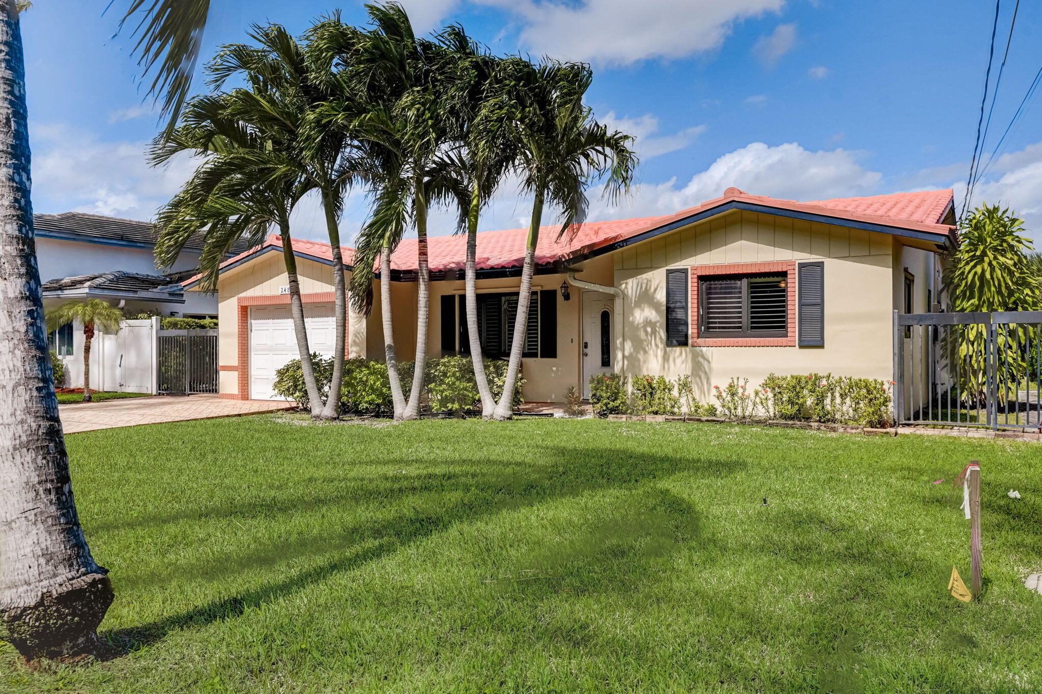 2481 Se 15th Street Pompano Beach FL 33062 | R10931004