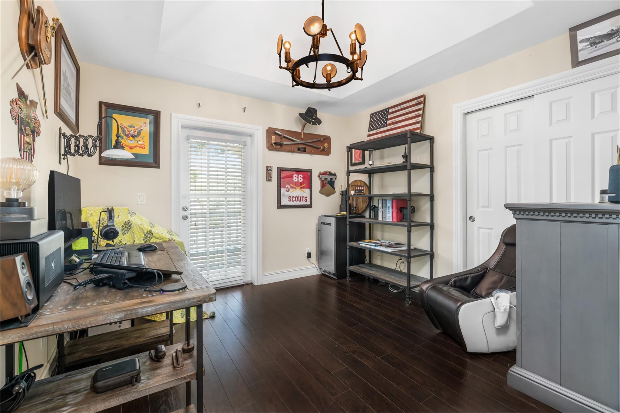 LOFT UPSTAIRS W/CLOSET CAN CLOSE TO MAKE A 5TH BEDROOM. HAS DOOR TO UPPER FRONT PORCH