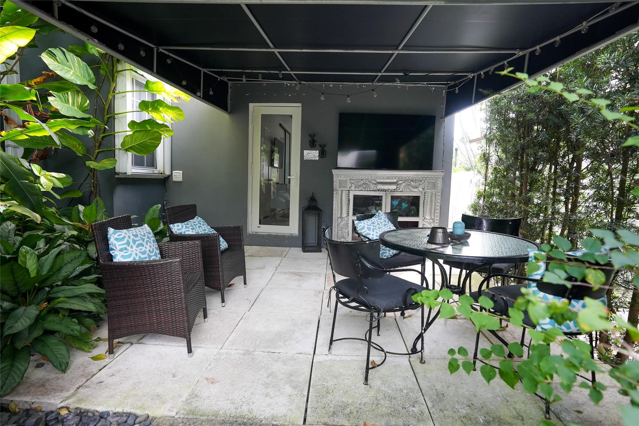 Covered outdoor patio