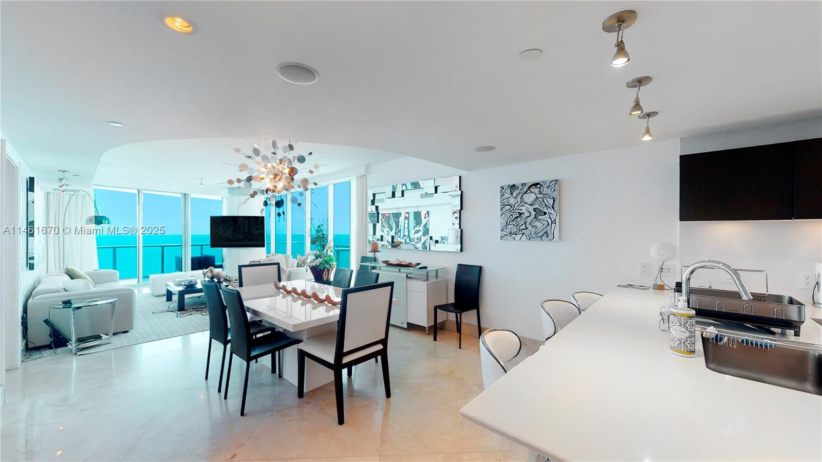 Condo for Sale in Sunny Isles Beach, FL