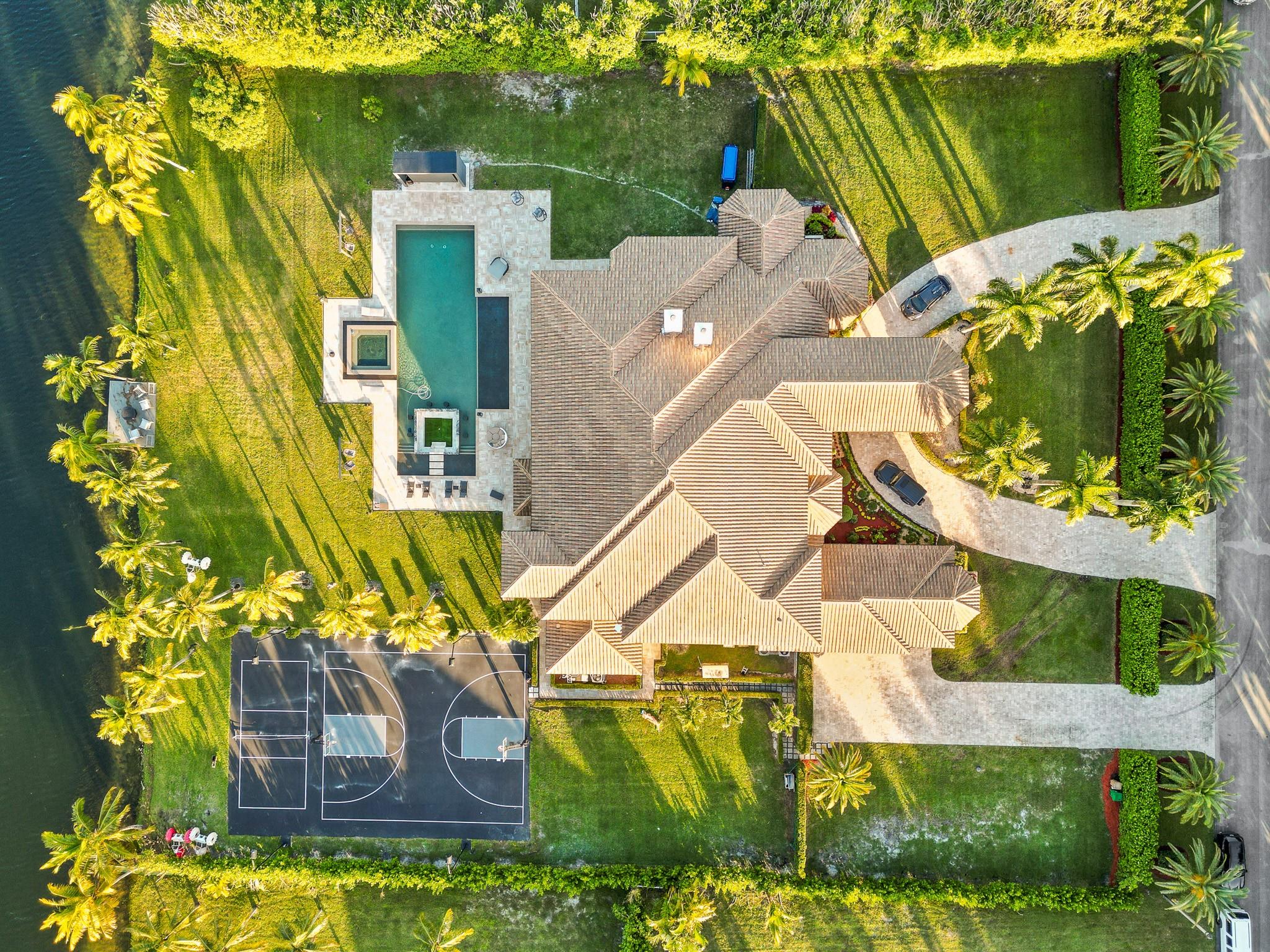 7401 S Peppertree Davie FL 33314 | F10408774