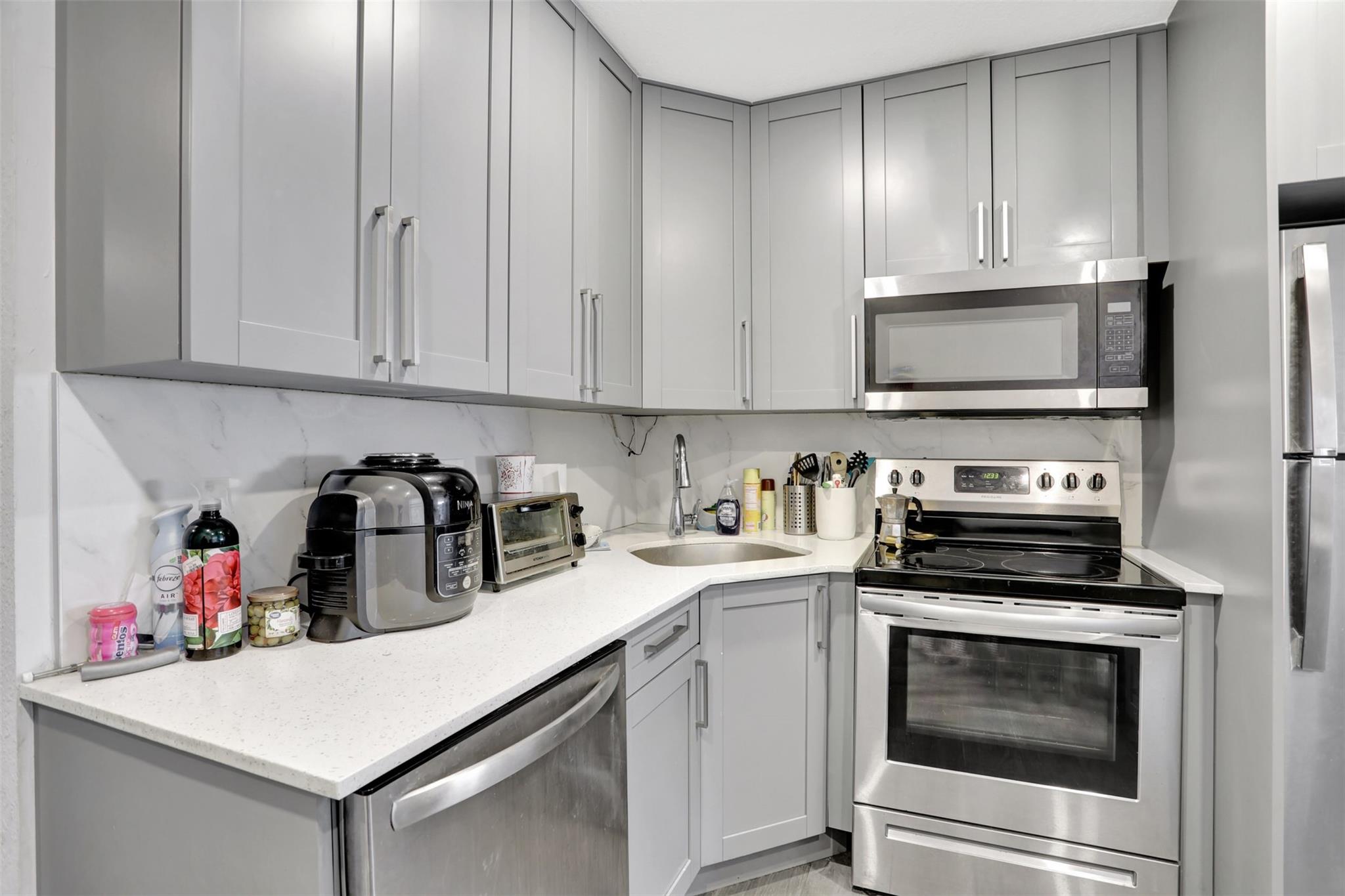 Homes for sale in Wilton Manors, FL | 2609 Nw 9th Ave, Wilton Manors, FL 33311 | MLS# F10410104