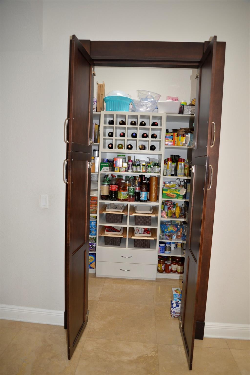 Walk in Custom Pantry