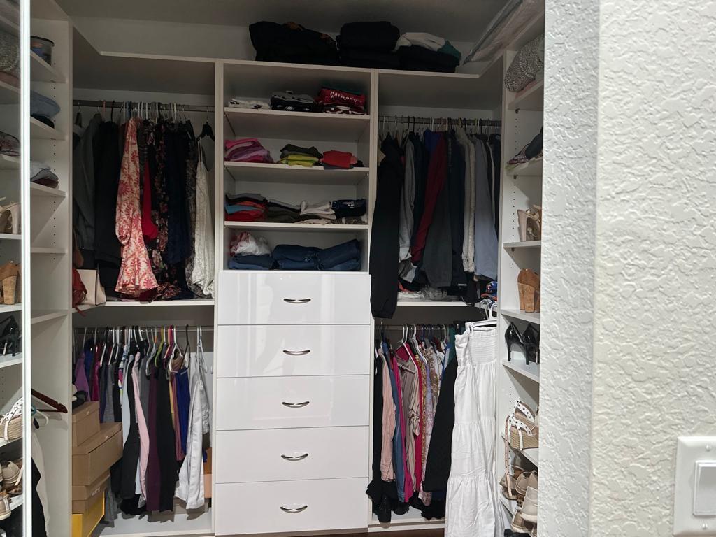 Master Closet- Hers