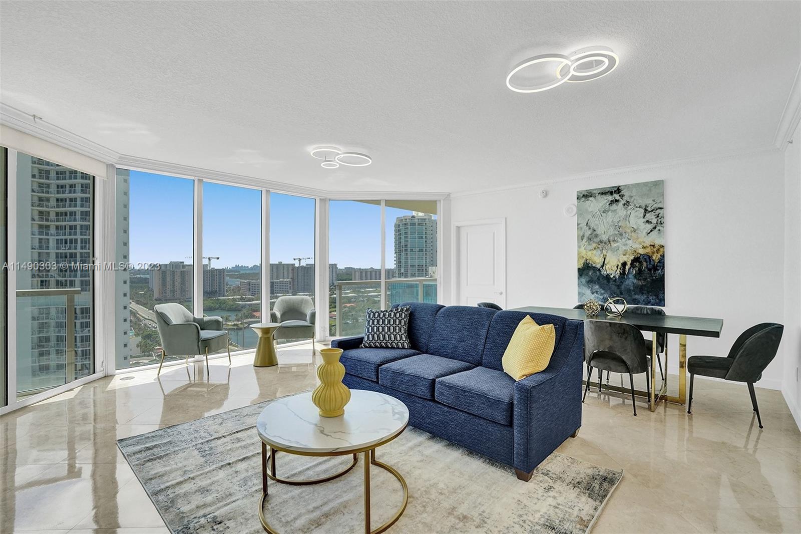La Perla Condo