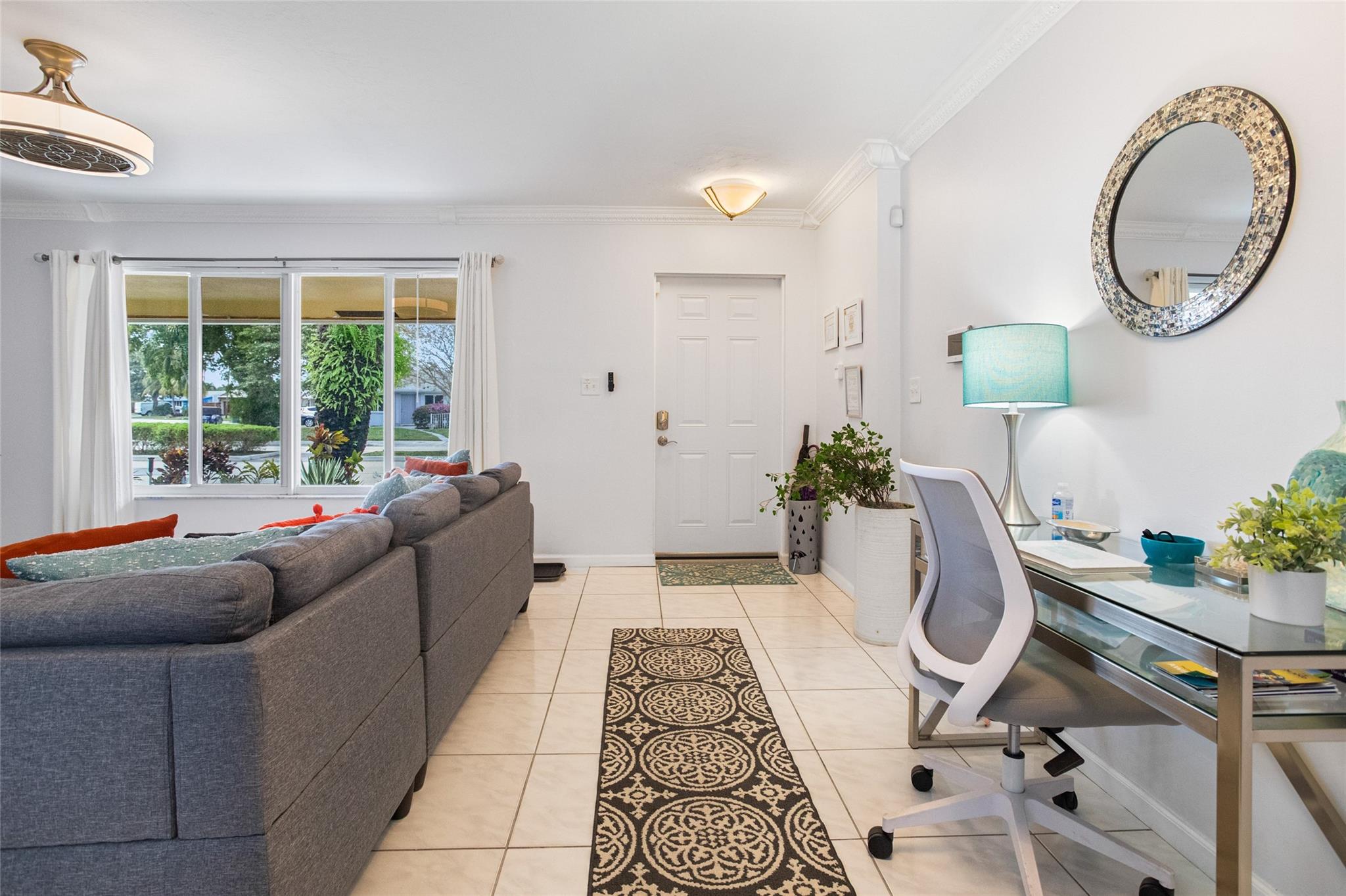 Expansive entry with work station.