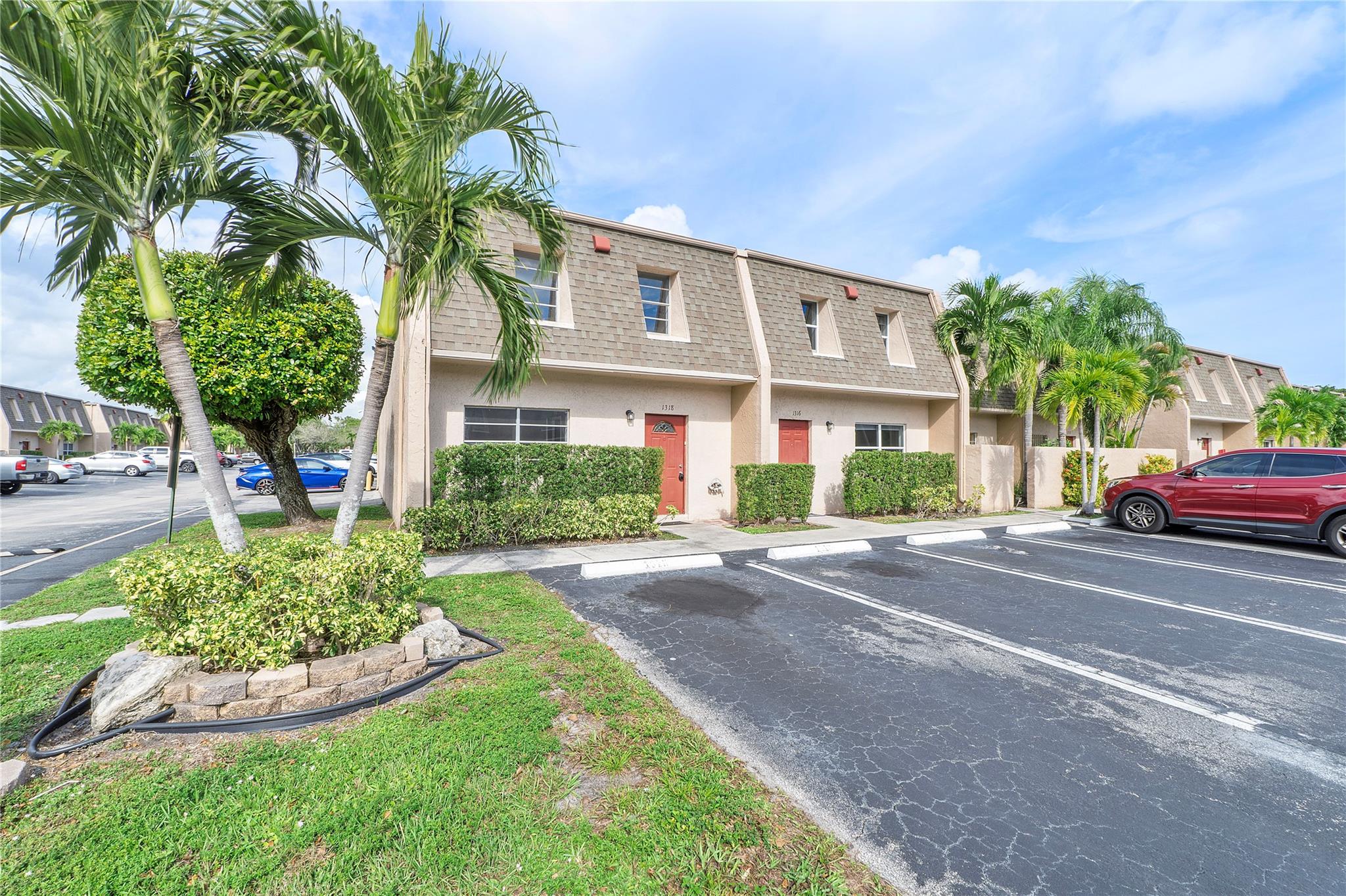 1318 Partridge Close Pompano Beach FL 33064 | F10412183