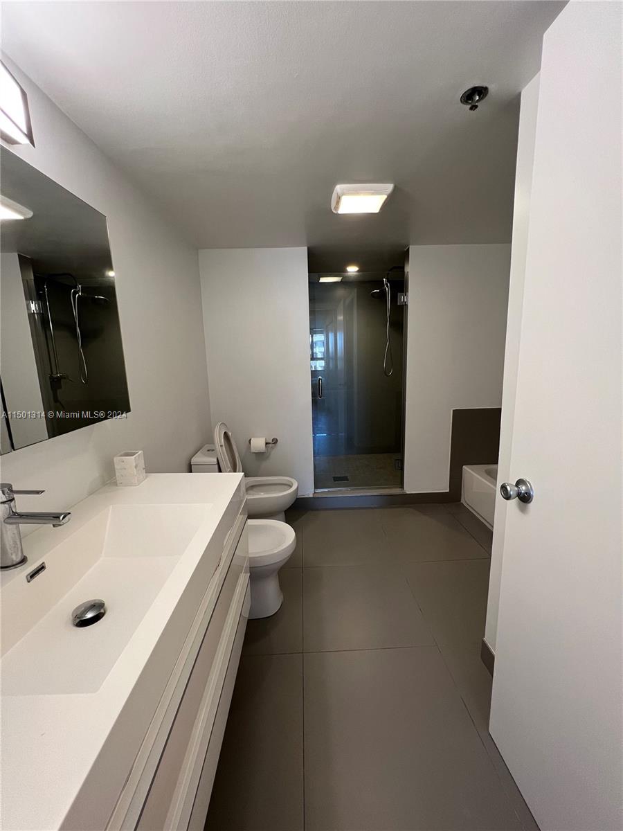 251 Crandon Blvd #920, Key Biscayne FL 33149