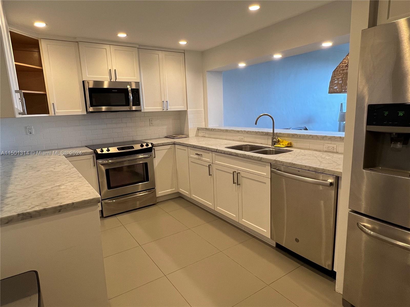 251 Crandon Blvd #920, Key Biscayne FL 33149