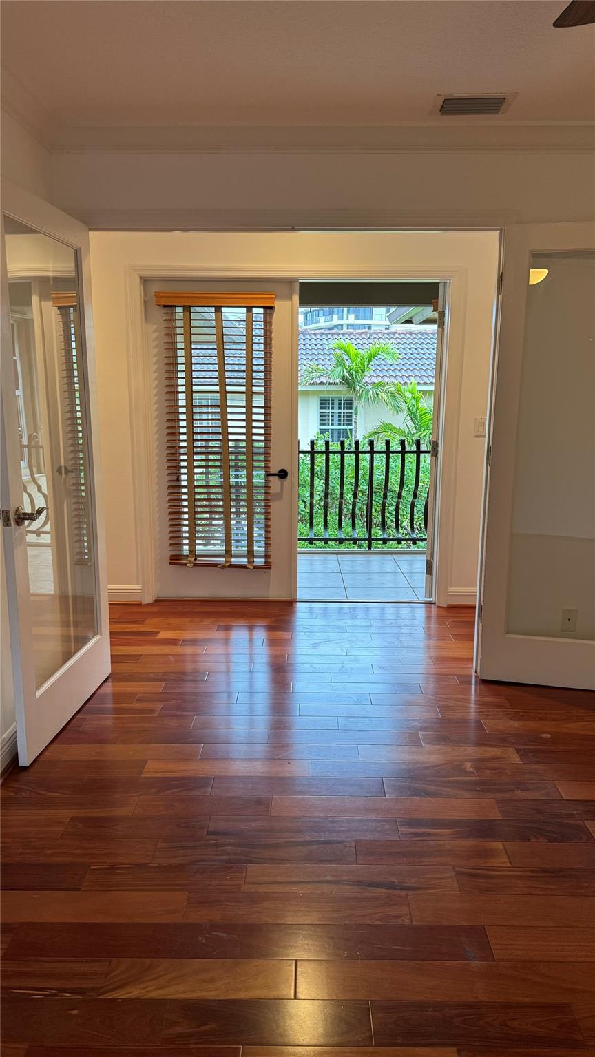 Office/4th Bedroom With Balcony Views Overlooking Private Pool