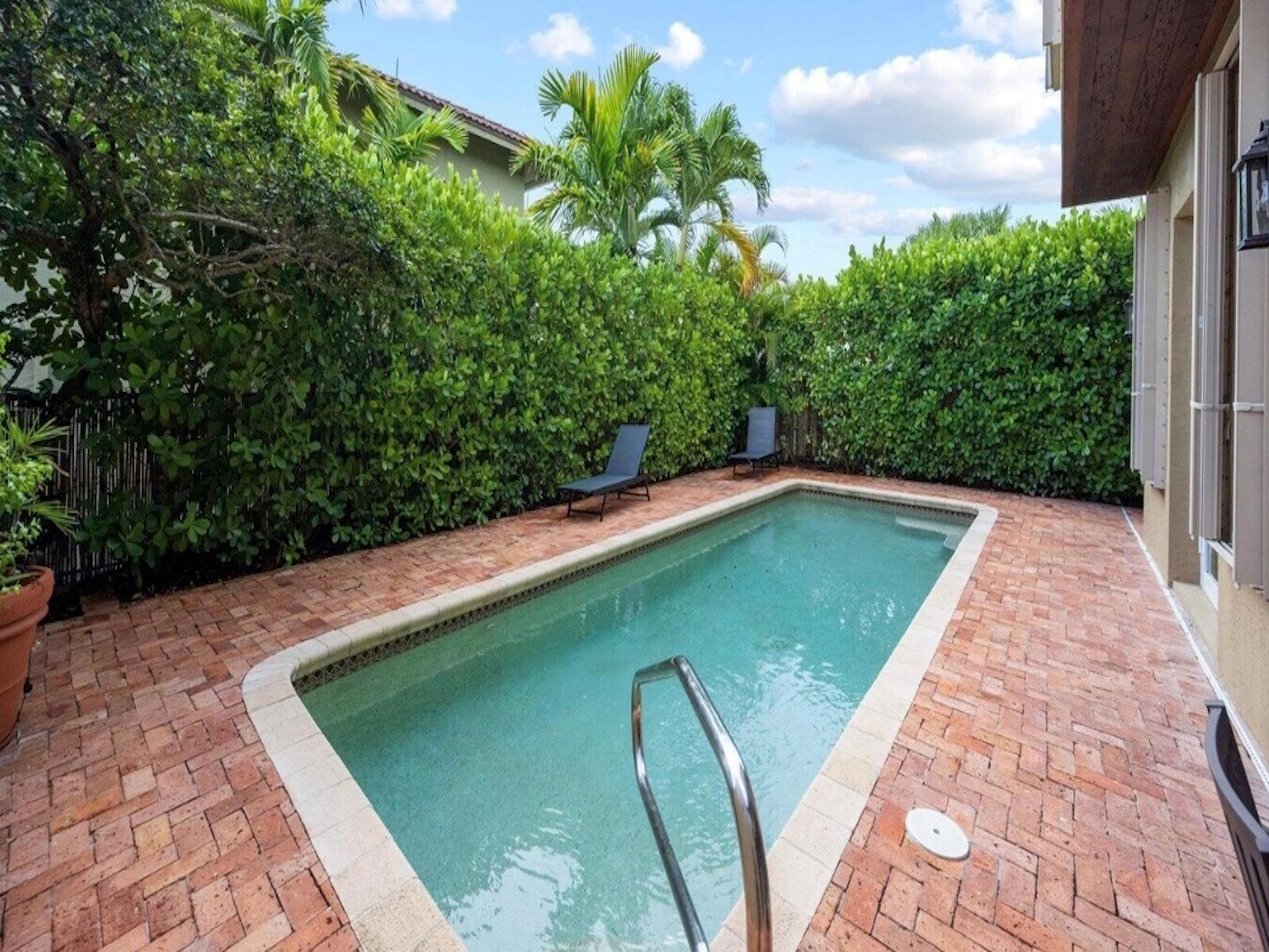 Private Pool