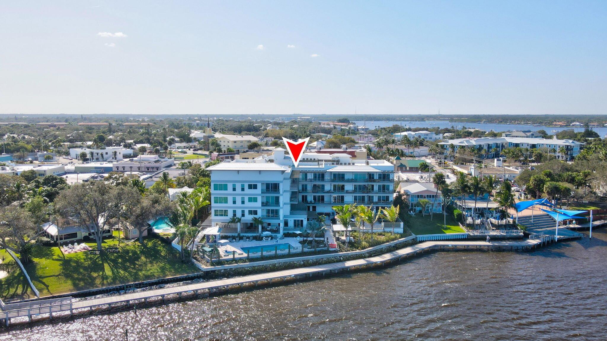 Homes for sale in Stuart, FL | 41 Sw Seminole Street #404, Stuart, FL 34994 | MLS# R10944869