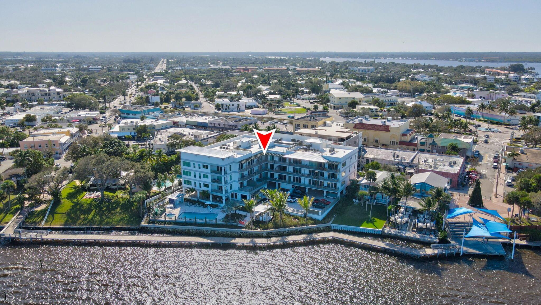 Homes for sale in Stuart, FL | 41 Sw Seminole Street #404, Stuart, FL 34994 | MLS# R10944869