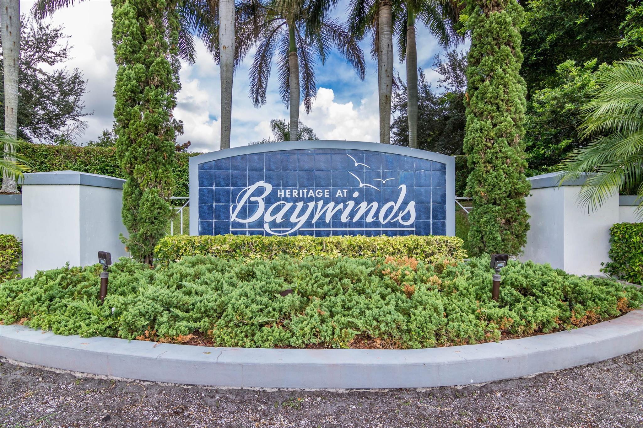 9185 Bay Point Circle West Palm Beach FL 33411 | R10945009