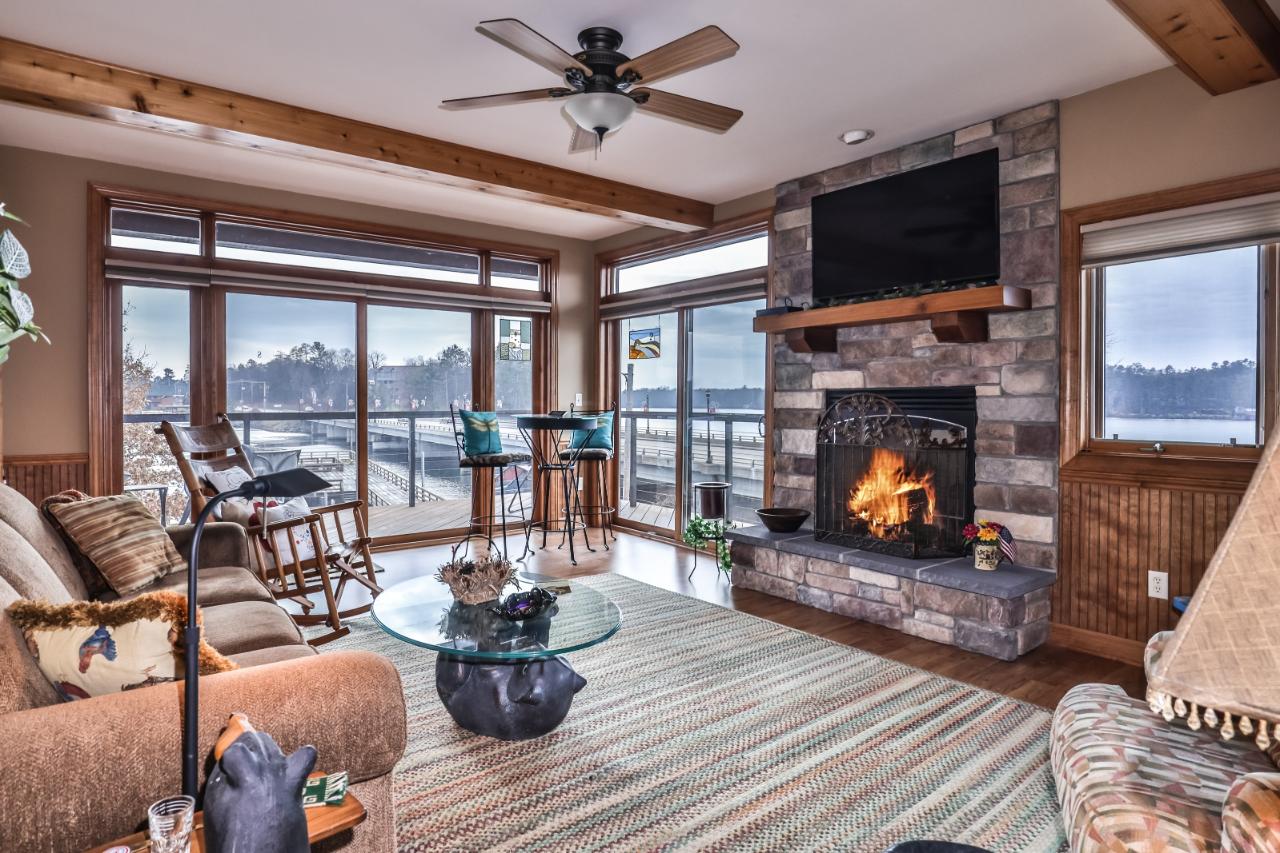 Minocqua Lake Property 311 Park Ave E Photo 1