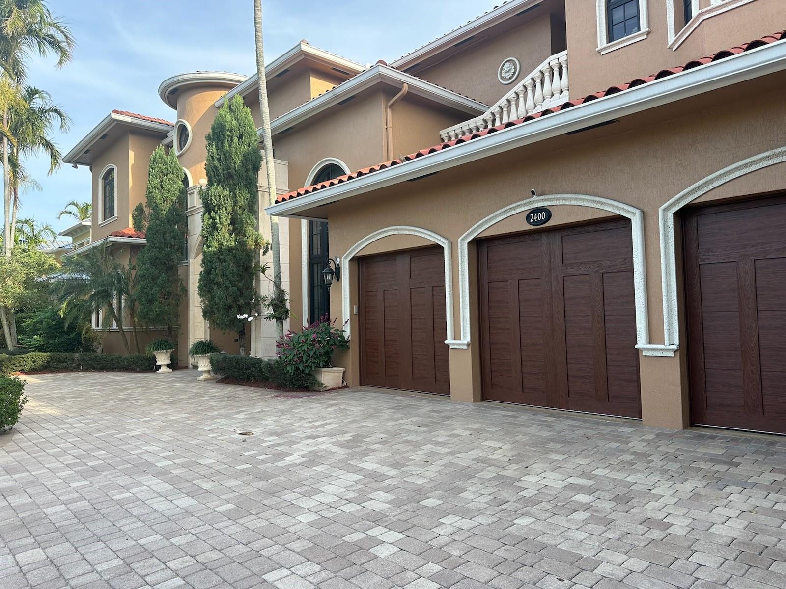 2400 Ne 31st Ct Lighthouse Point FL 33064 | F10415422