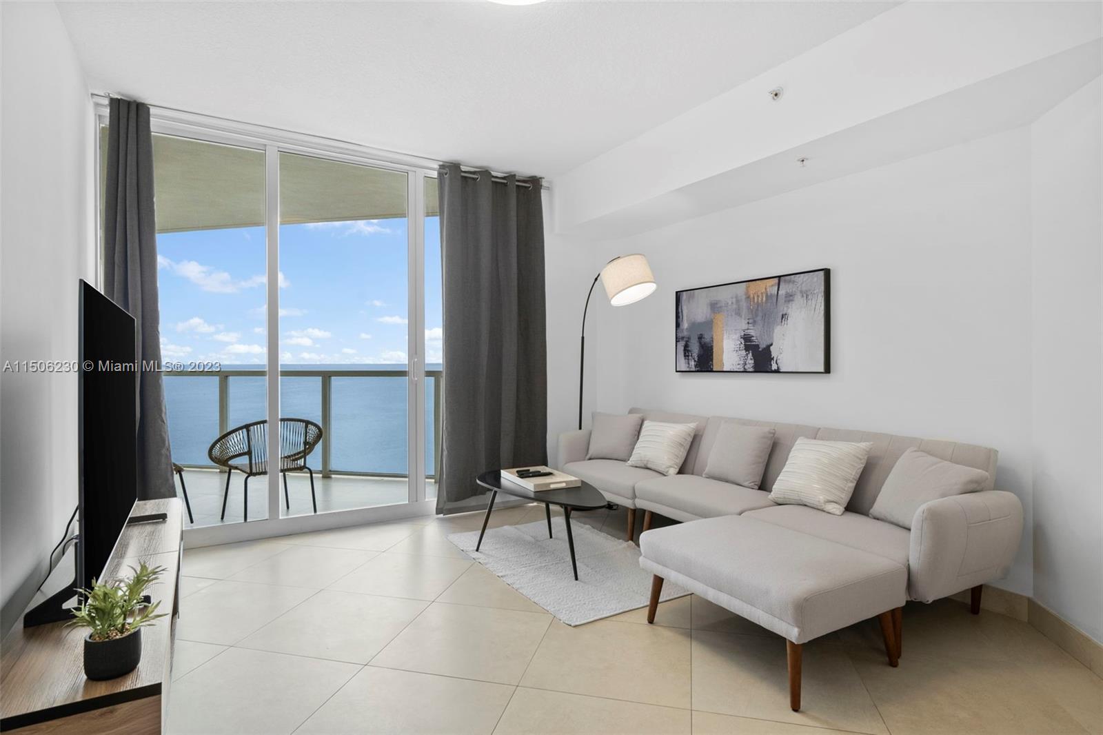 Apartamento en Alquiler en Sunny Isles Beach, FL