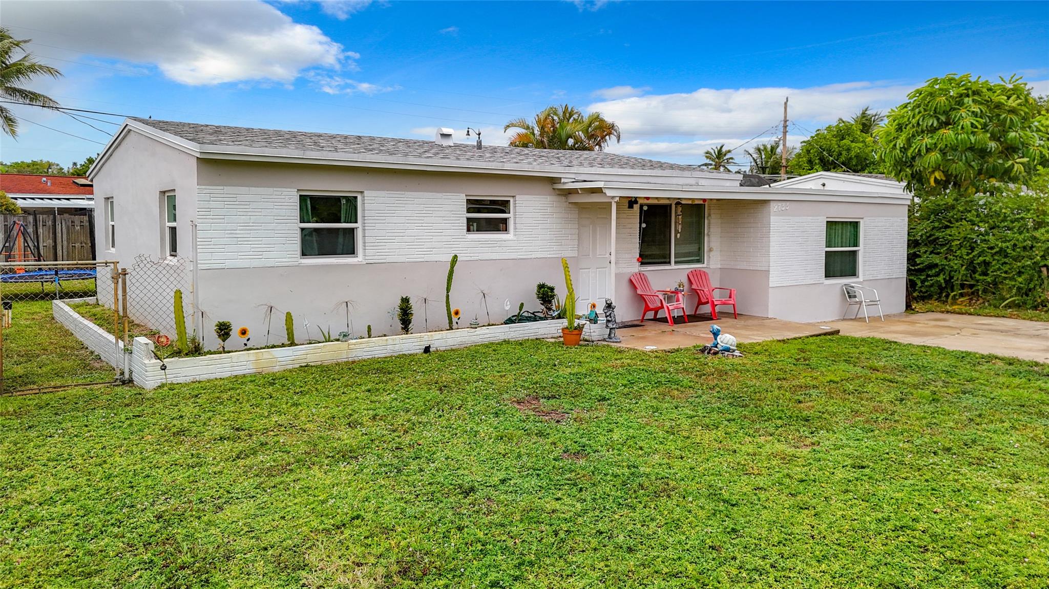 2733 Ne 12th Ave Pompano Beach FL 33064 | F10415548