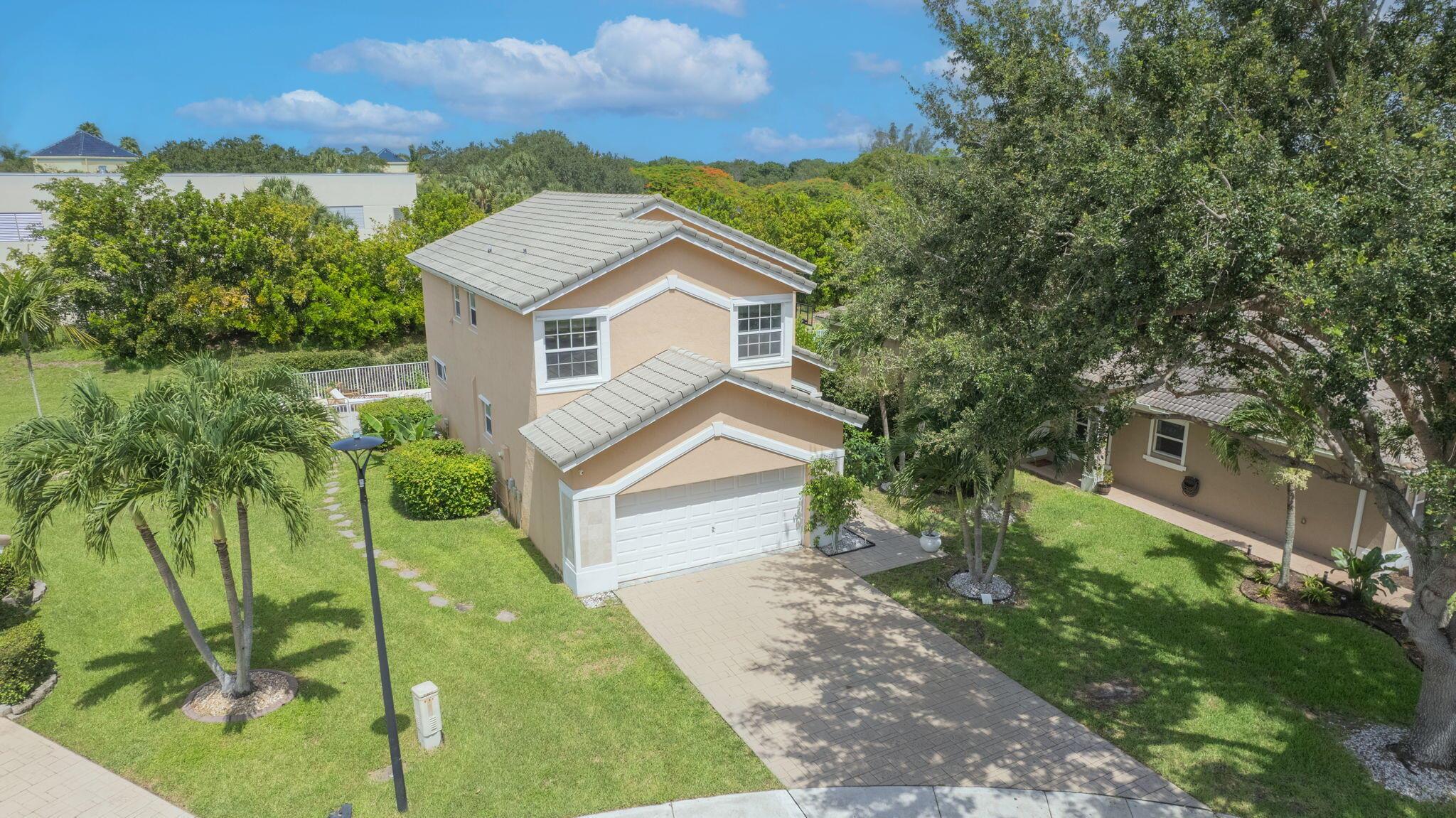 7423 Nw 70th Avenue Parkland FL 33067 | R10946652