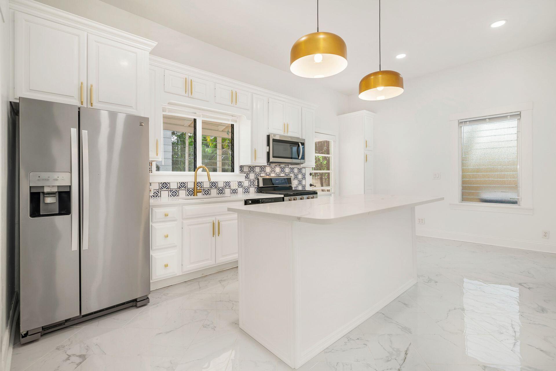 Homes for sale in West Palm Beach, FL | 232 Rugby Road, West Palm Beach, FL 33405 | MLS# R10948134