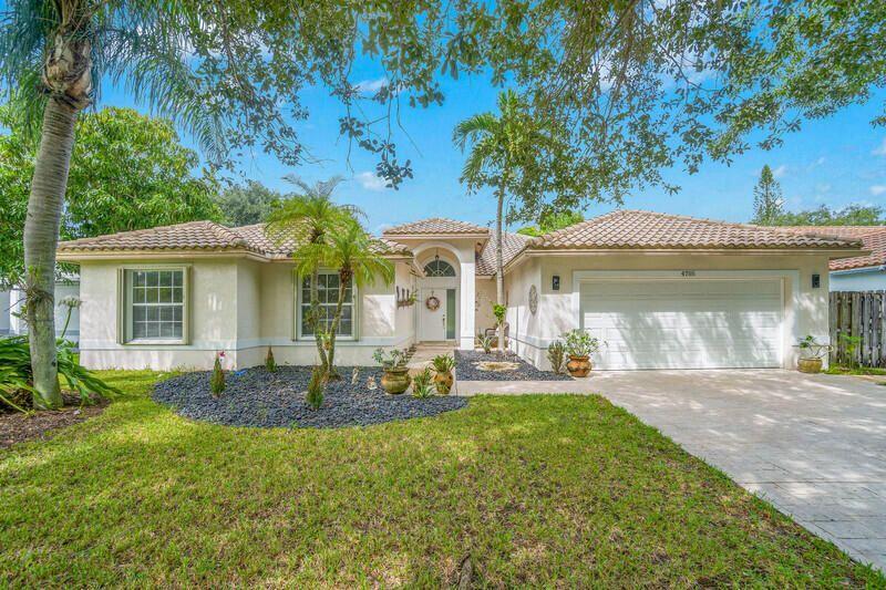 4755 Nw 76th Street Coconut Creek FL 33073 | R10949134