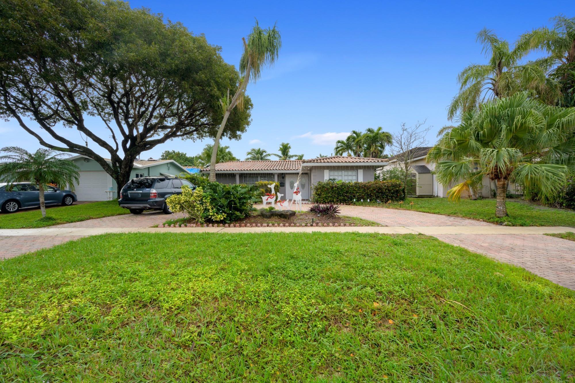 1336 Funston St Hollywood FL 33019 | F10418166