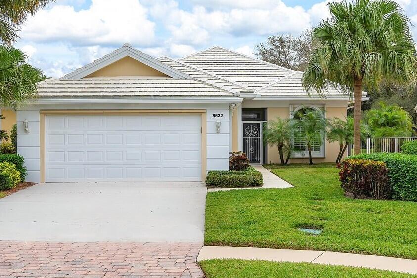 8532 Doverbrook Drive Palm Beach Gardens FL 33410 | R10950462