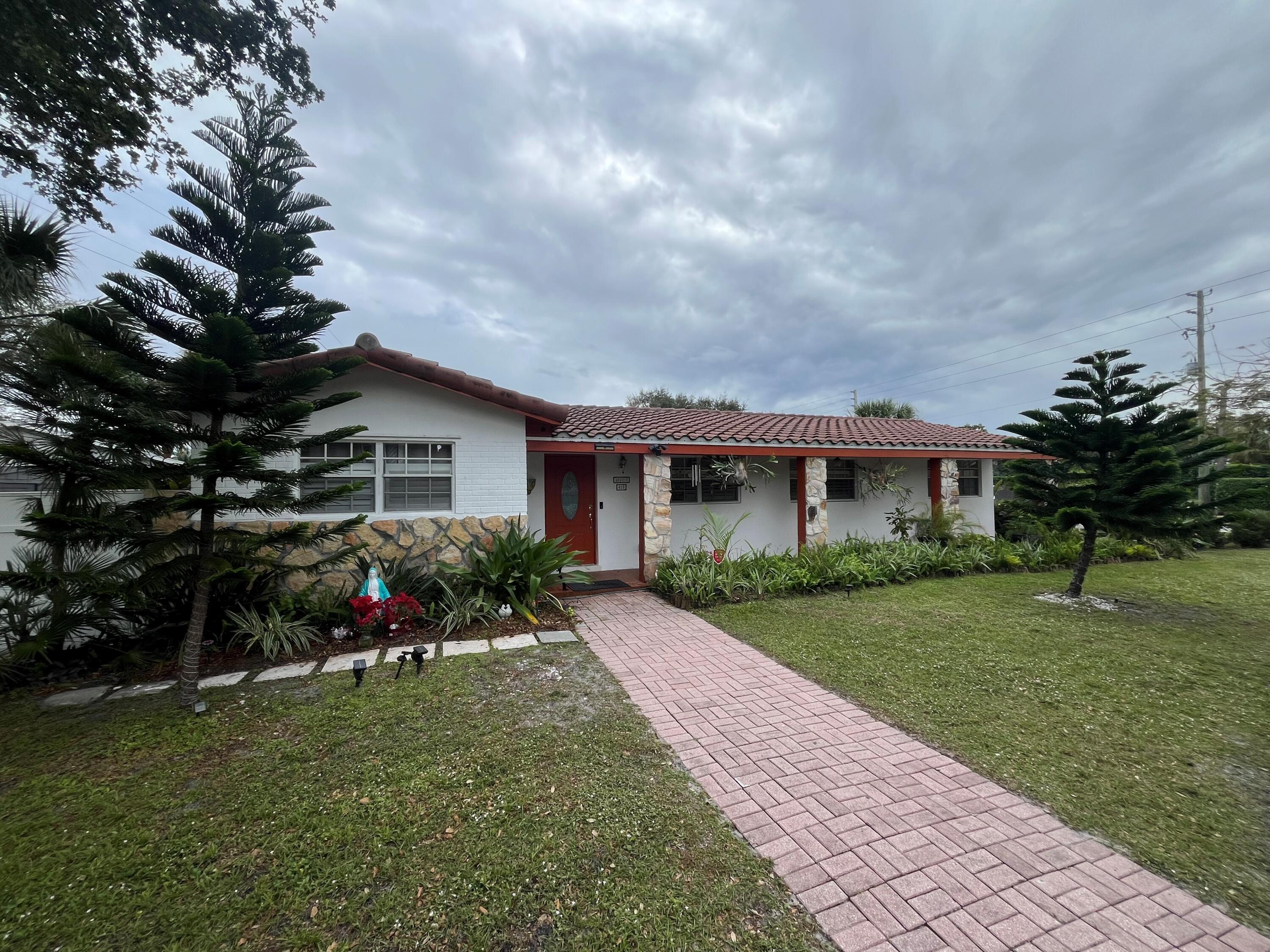 470 Tequesta Drive Tequesta FL 33469 | R10950482