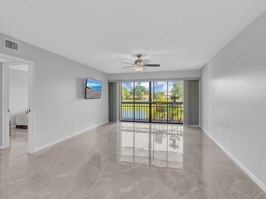 Homes for sale in Fort Pierce, FL | 3200 Twin Lakes Terrace #202, Fort Pierce, FL 34951 | MLS# R10950534