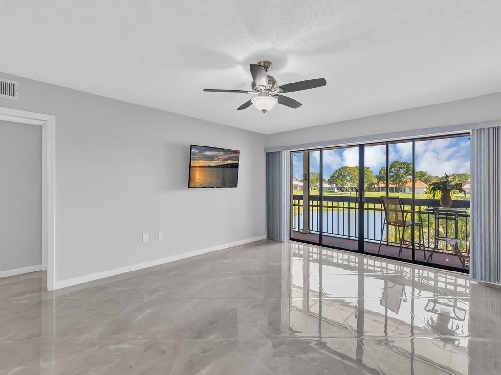 Homes for sale in Fort Pierce, FL | 3200 Twin Lakes Terrace #202, Fort Pierce, FL 34951 | MLS# R10950534