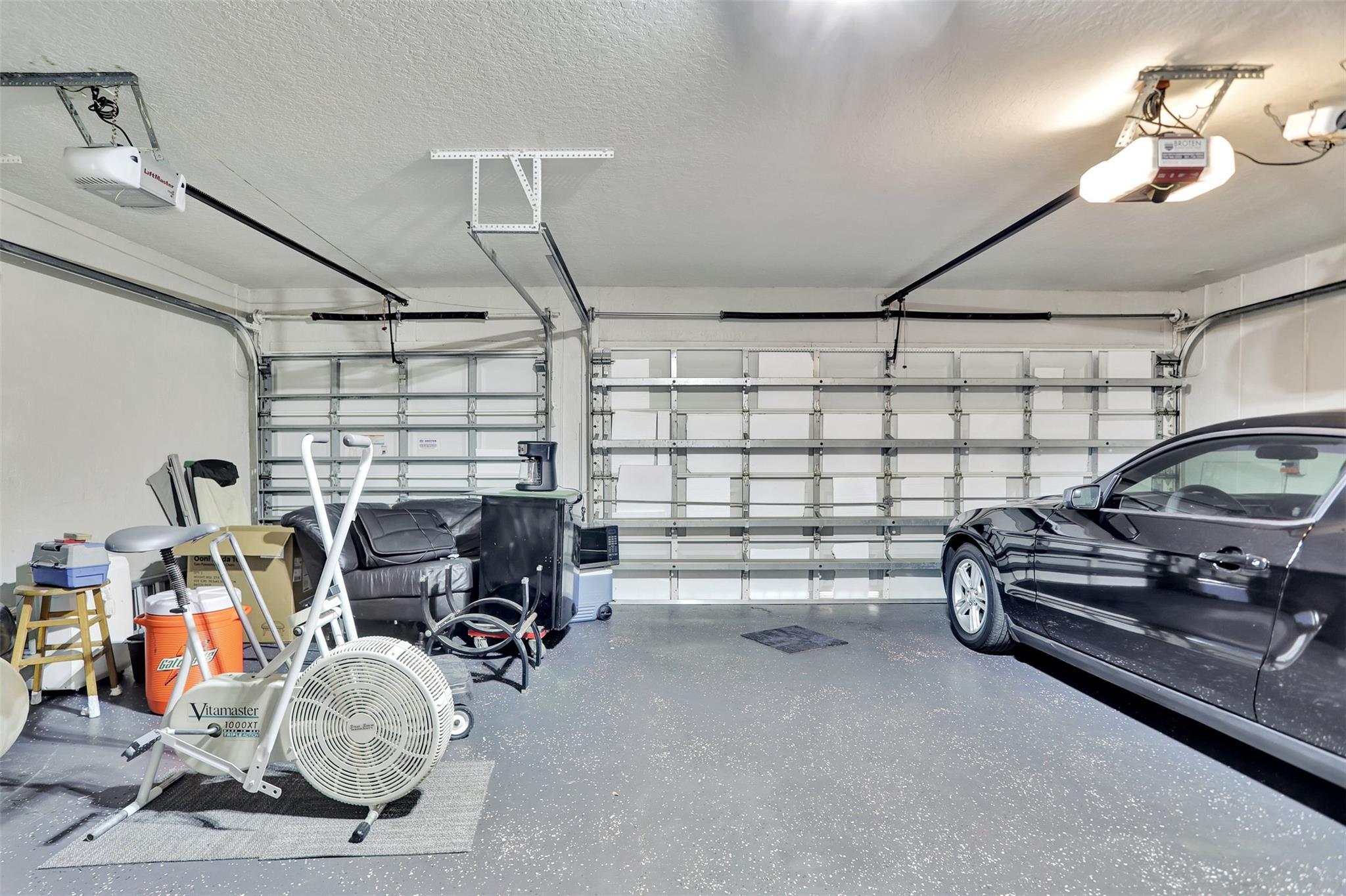 3 car garage