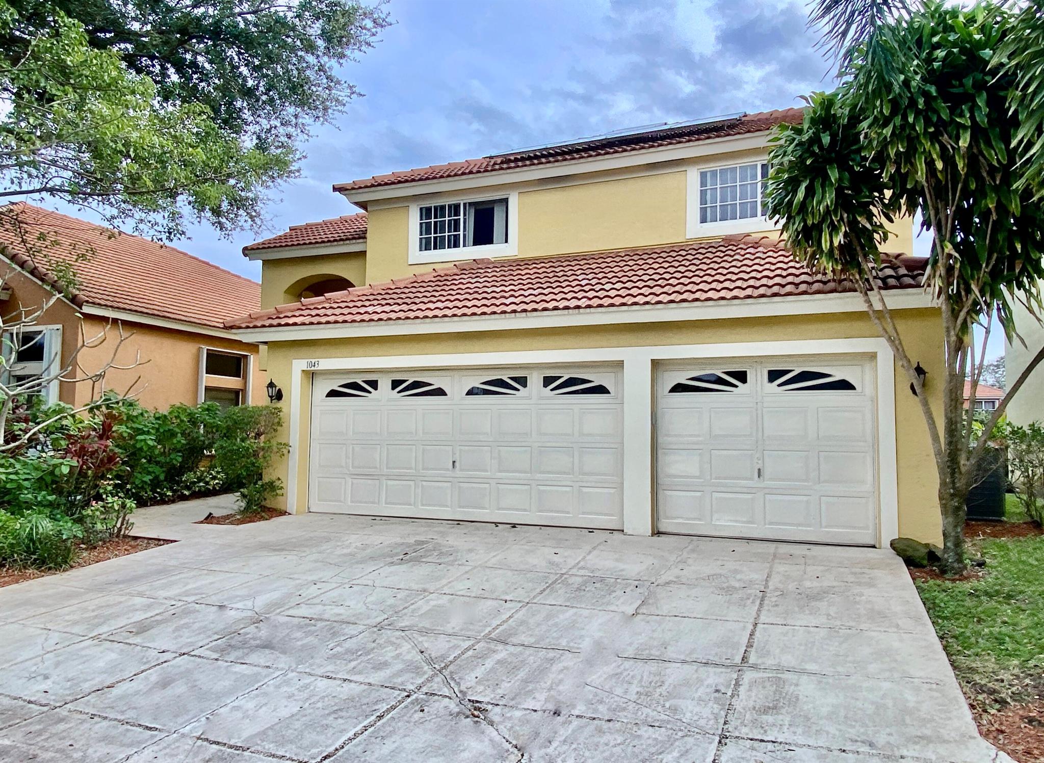 1043 Aspri Way Riviera Beach FL 33418 | R10952086