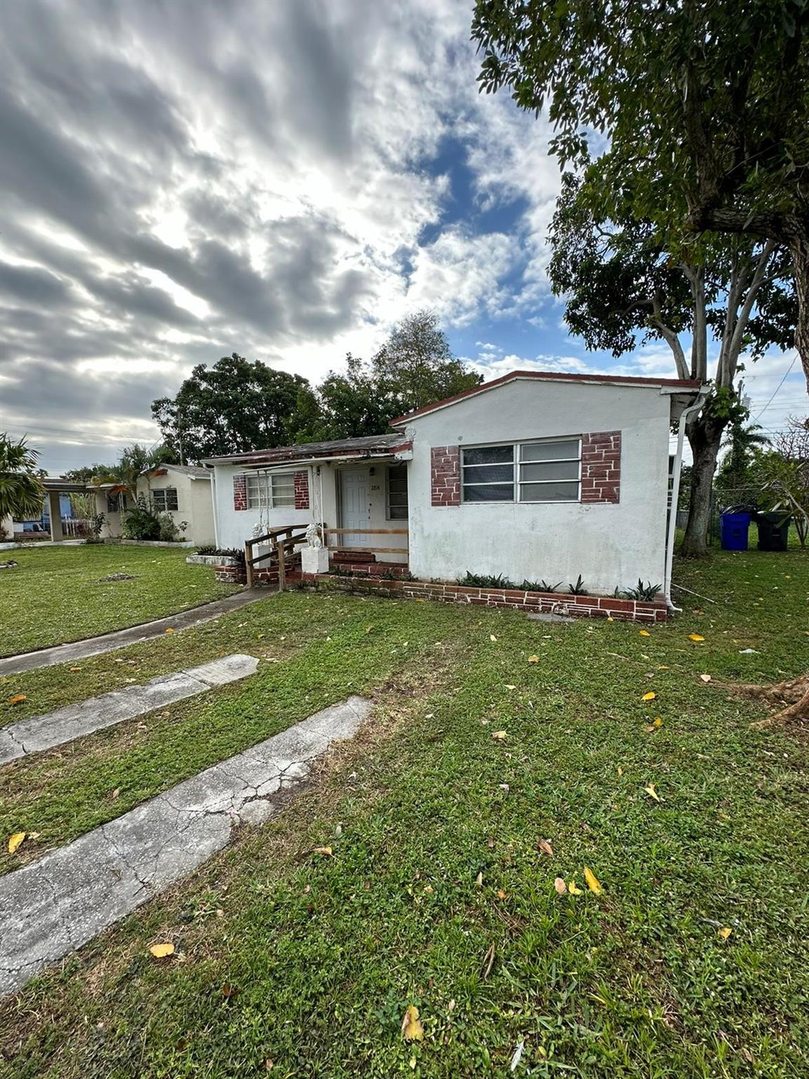 2814 Mayo St Hollywood FL 33020 | F10419112