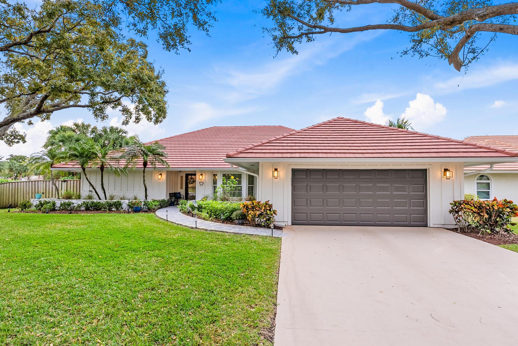 4 Wycliff Court Palm Beach Gardens FL 33418 | R10952864