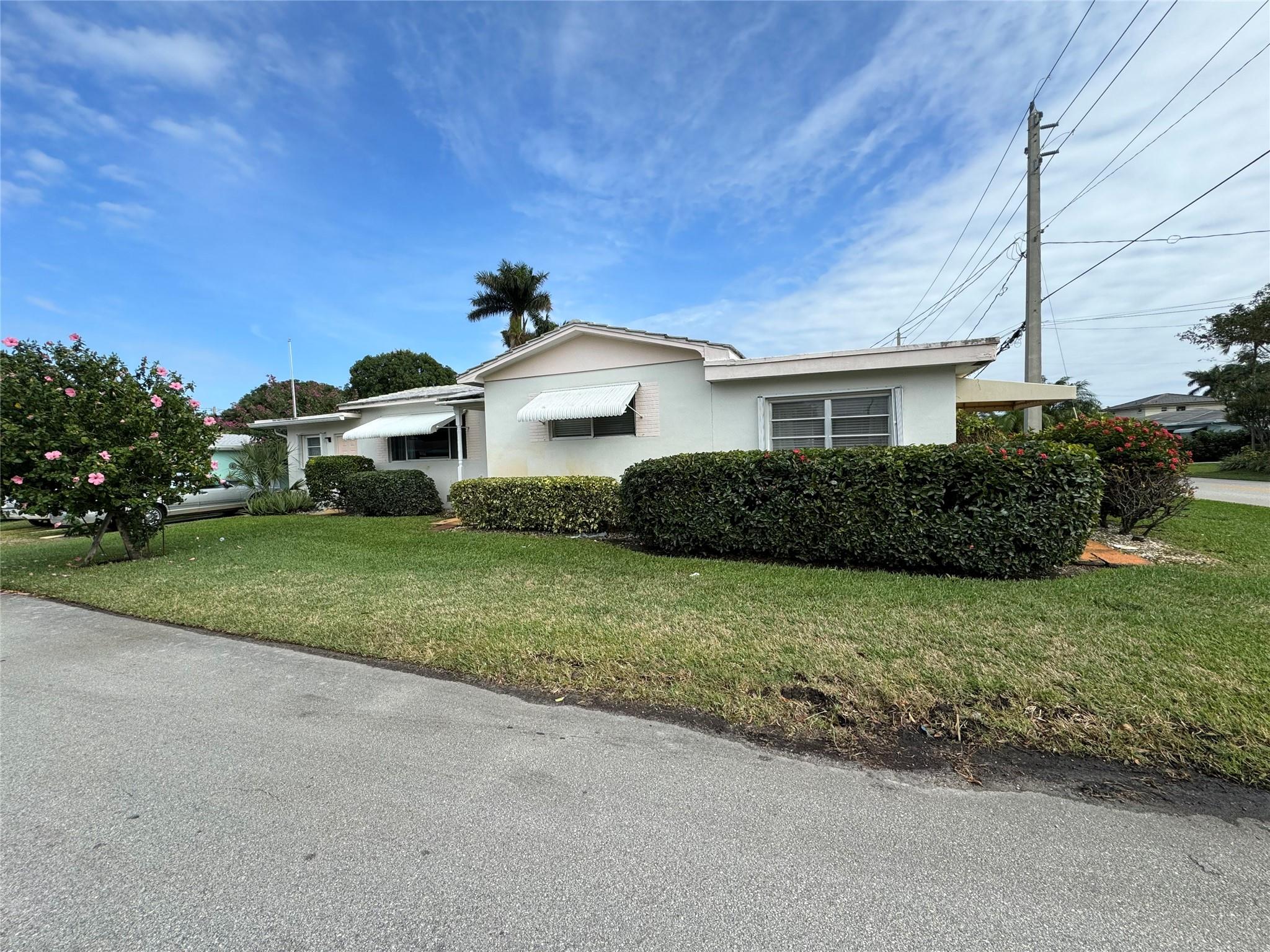 1201 N 16th Ave Hollywood FL 33020 | F10420331