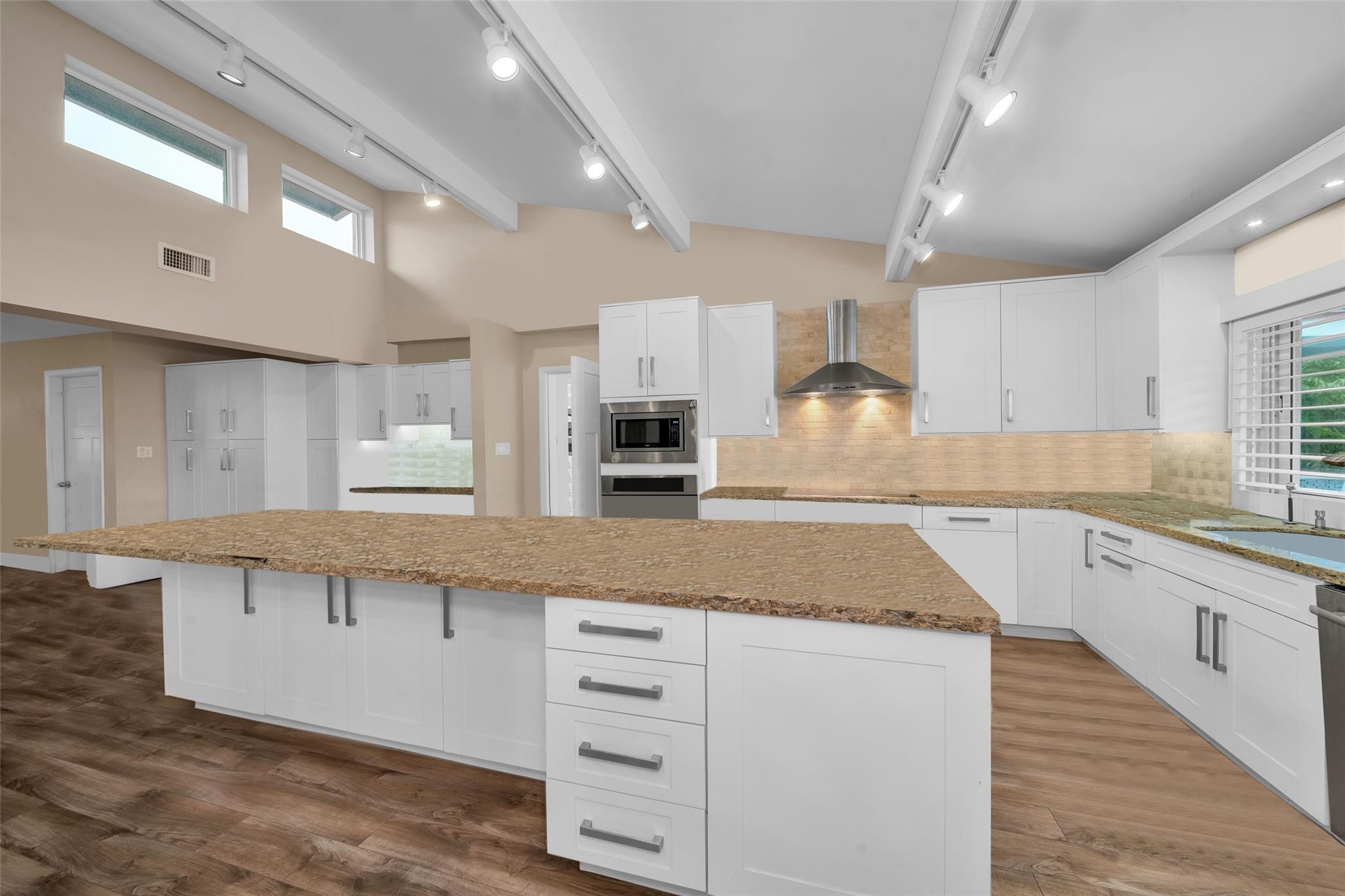 Plenty of Counterspace