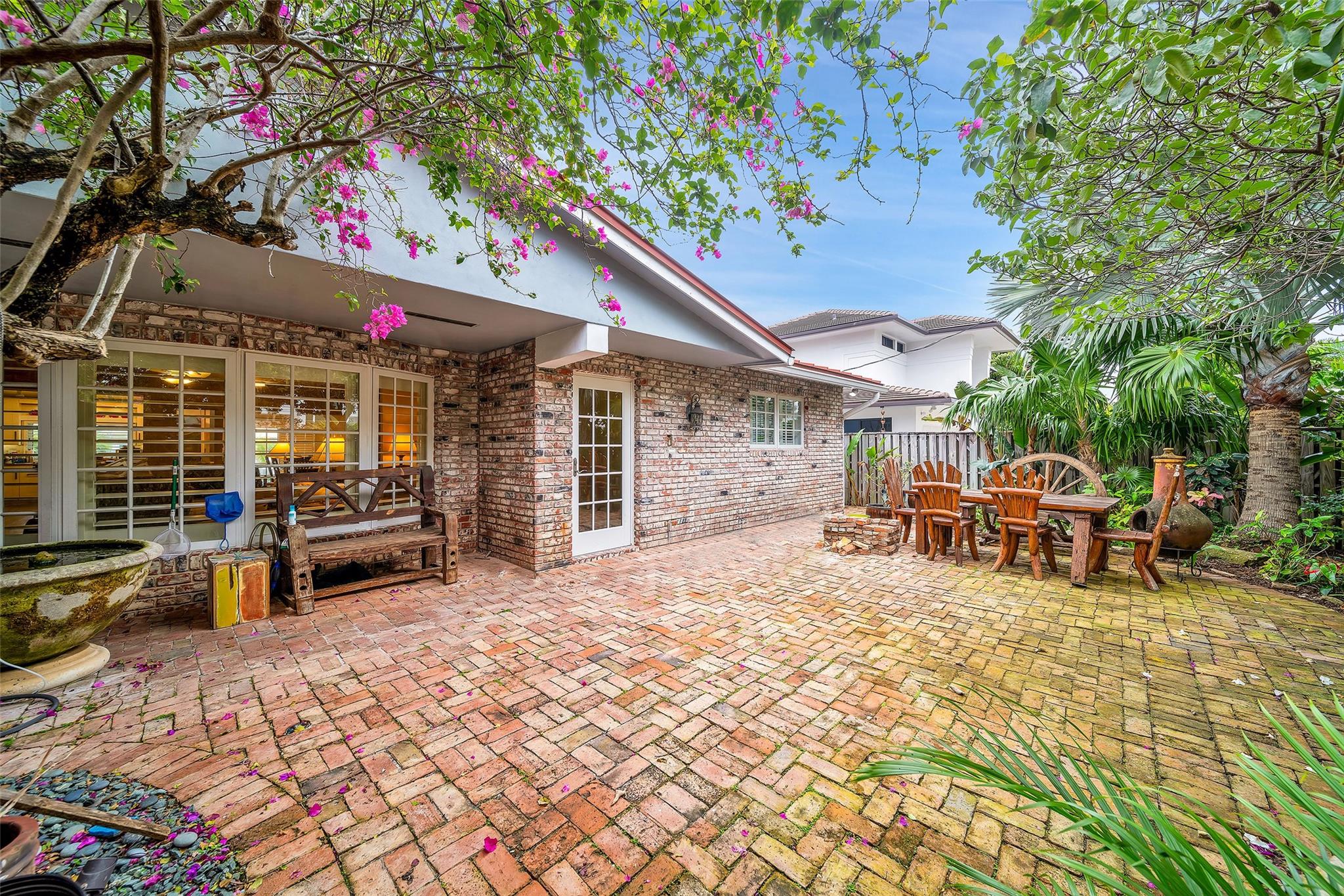 Private Courtyard Entrance