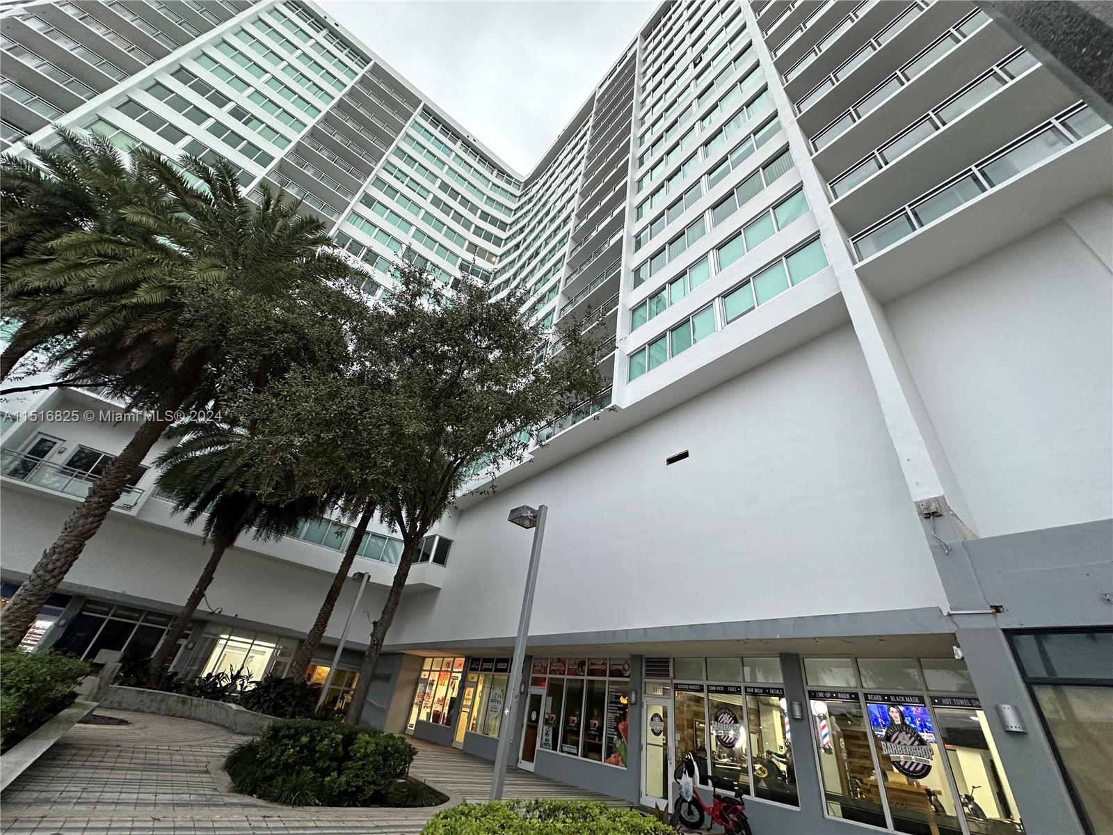 7135 Collins Ave 1721