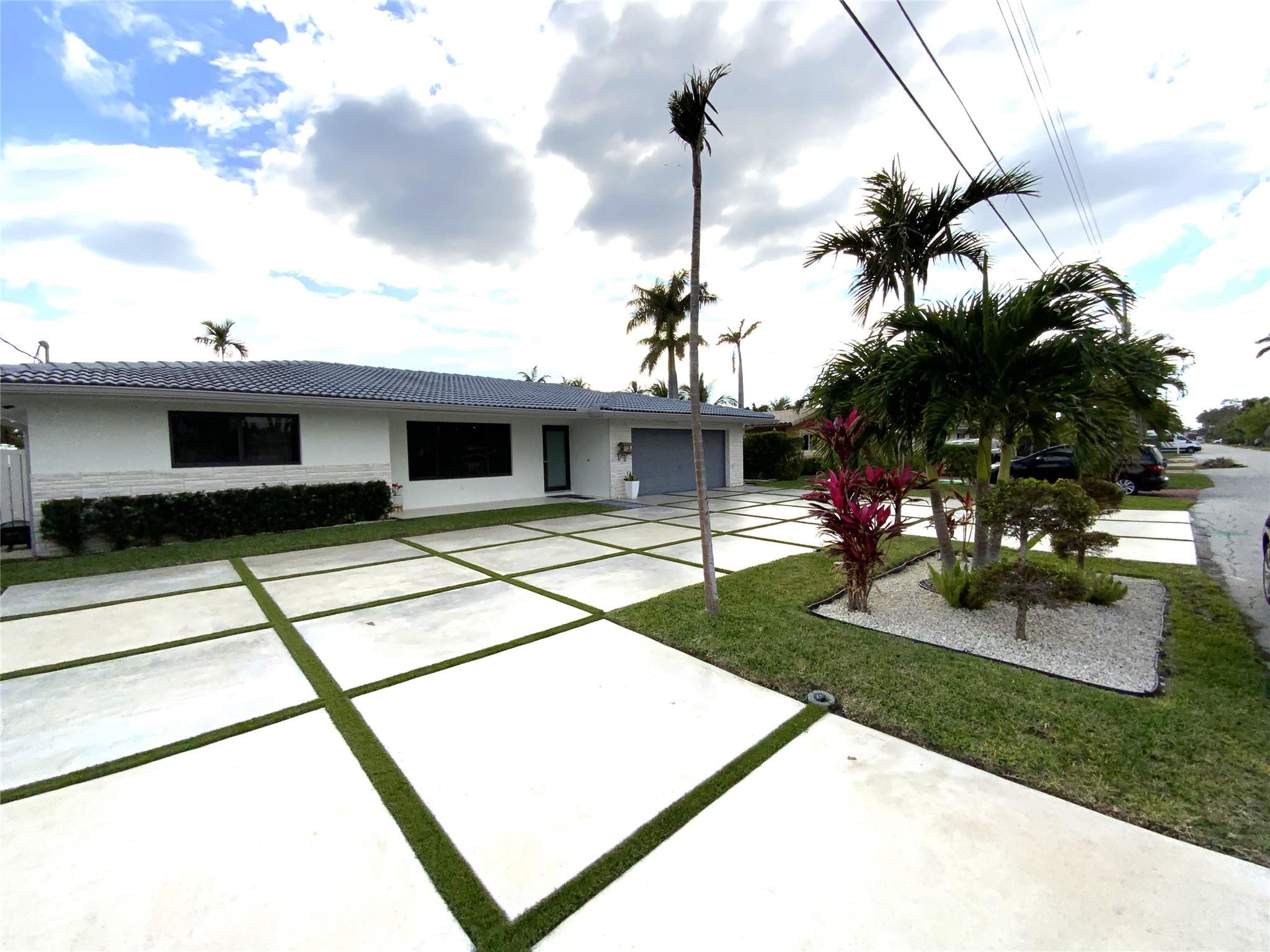 2564 Se 10th Ct Pompano Beach FL 33062 | F10421409