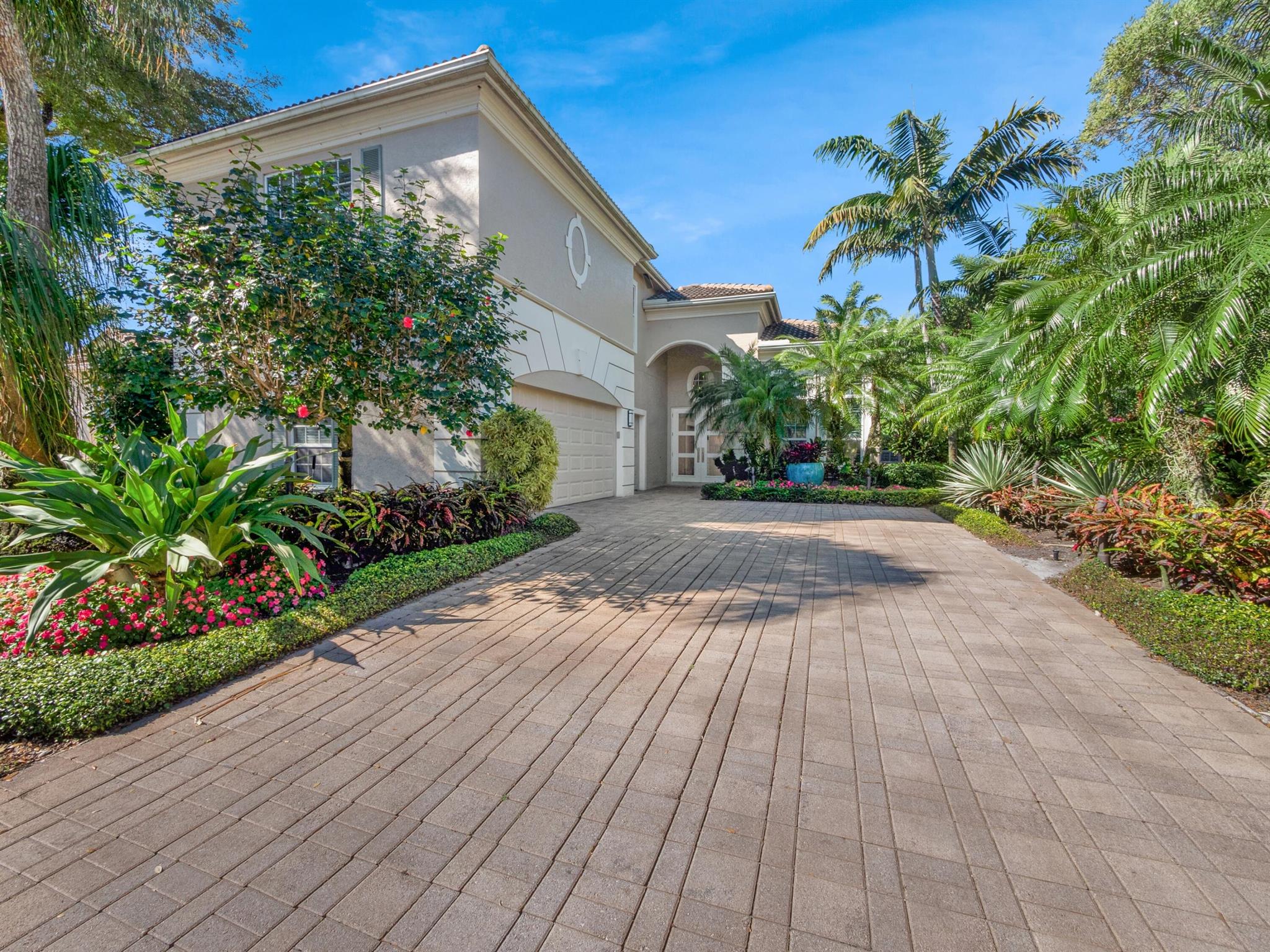 38 Laguna Terrace Palm Beach Gardens FL 33418 | R10957191