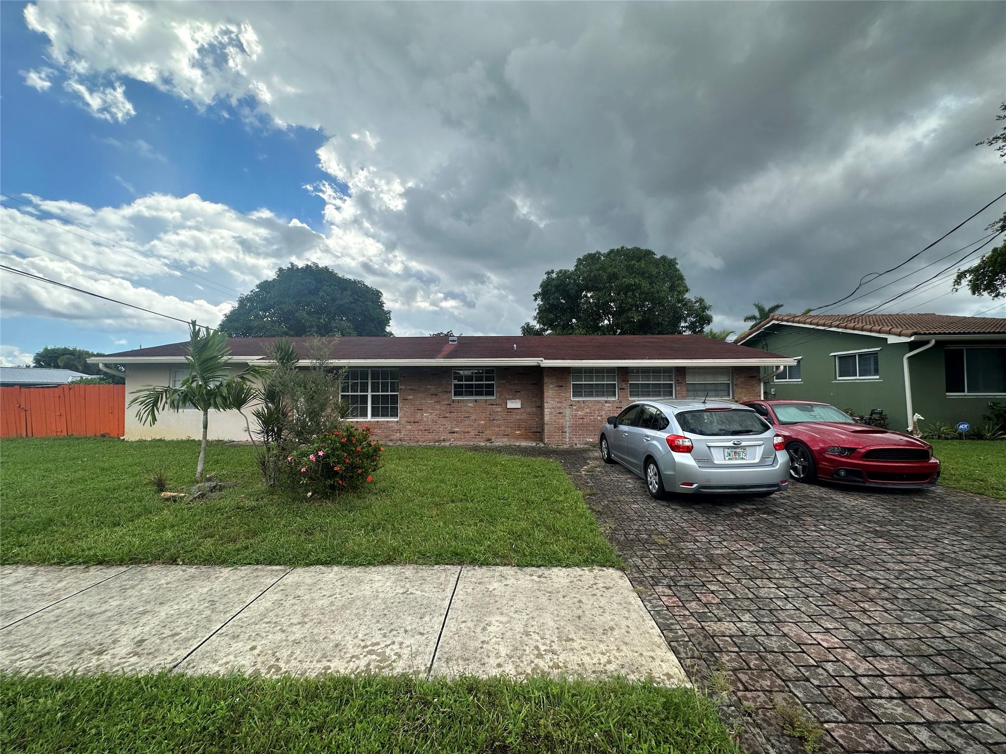 1478 Ne 56th St Fort Lauderdale FL 33334 | F10422902