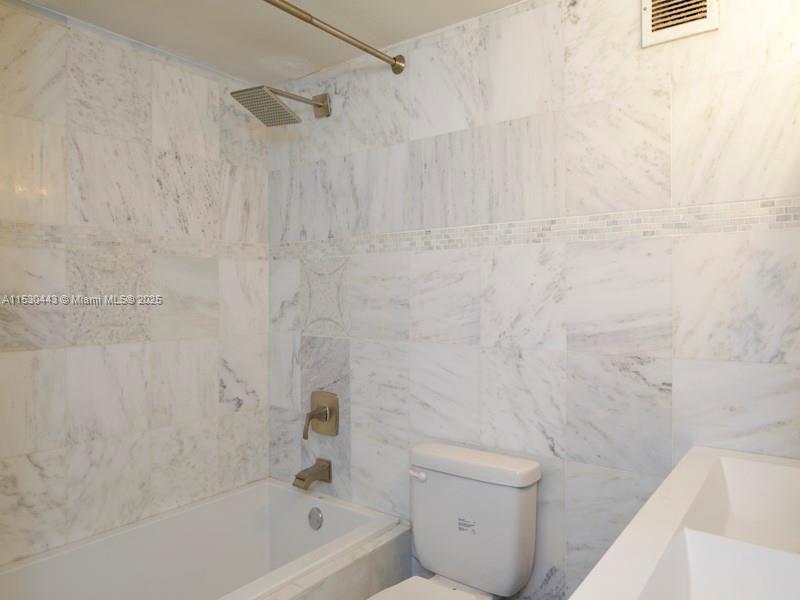 1200 West Ave #202, Miami Beach FL 33139