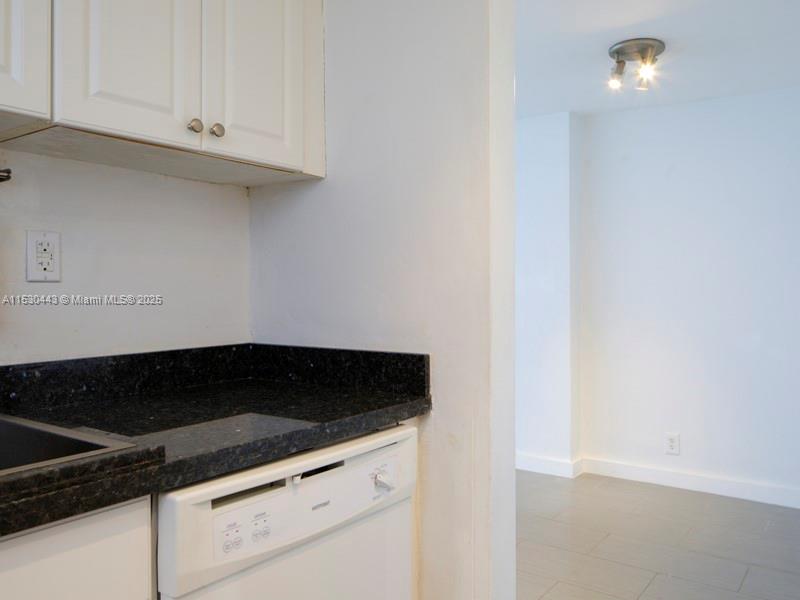 1200 West Ave #202, Miami Beach FL 33139