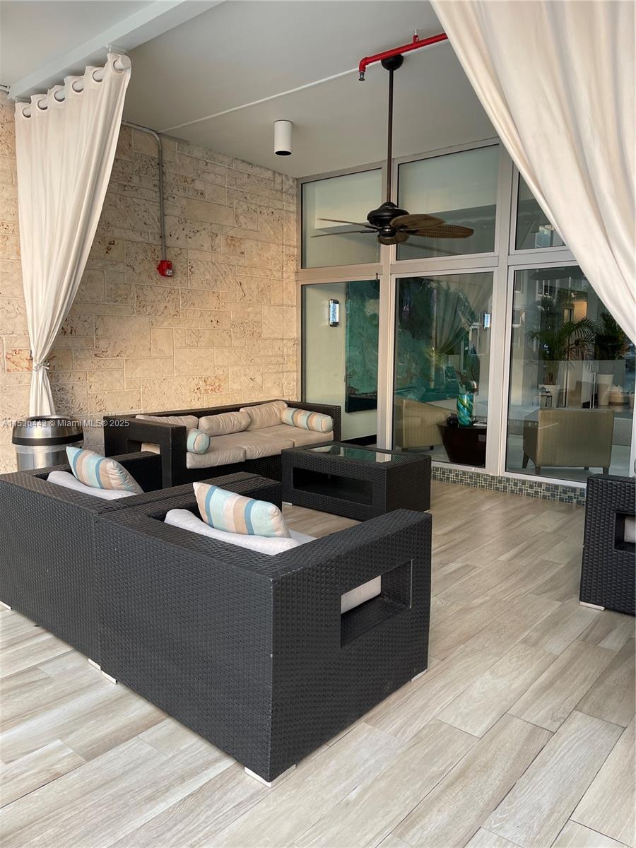 1200 West Ave #202, Miami Beach FL 33139