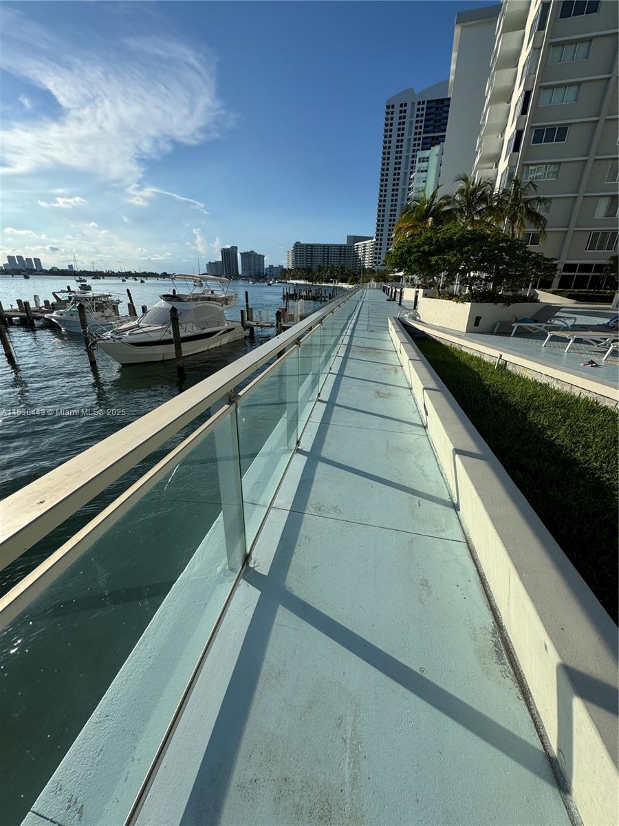 1200 West Ave #202, Miami Beach FL 33139