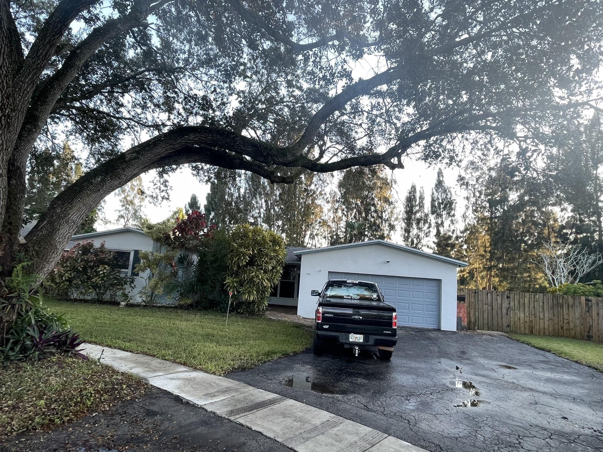 8880 Sw 50th Pl Cooper City FL 33328 | F10423262