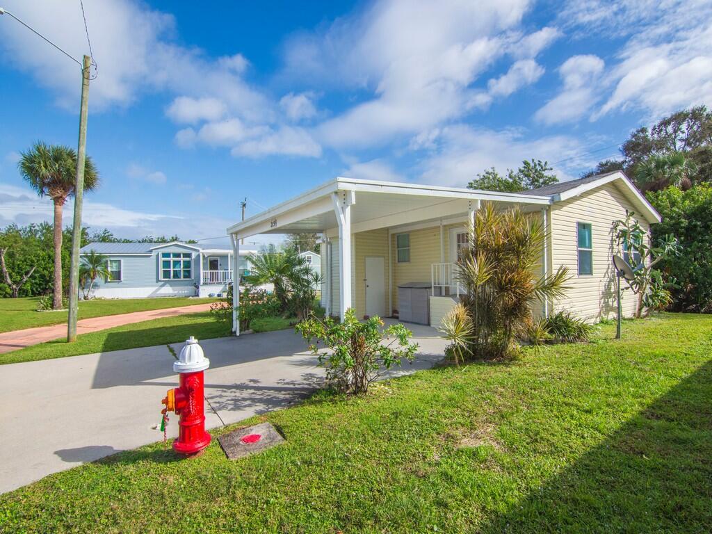 Homes for sale in Vero Beach, FL | 1950 S Us Hwy 1 #219, Vero Beach, FL 32962 | MLS# R10958631