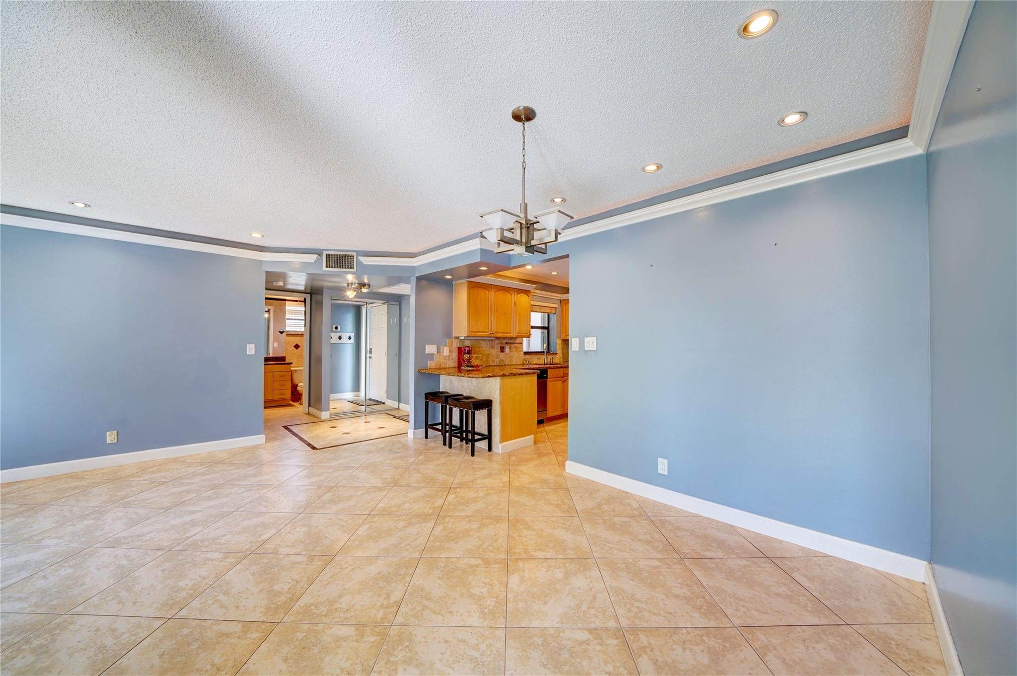 Dining area/ Kitchen