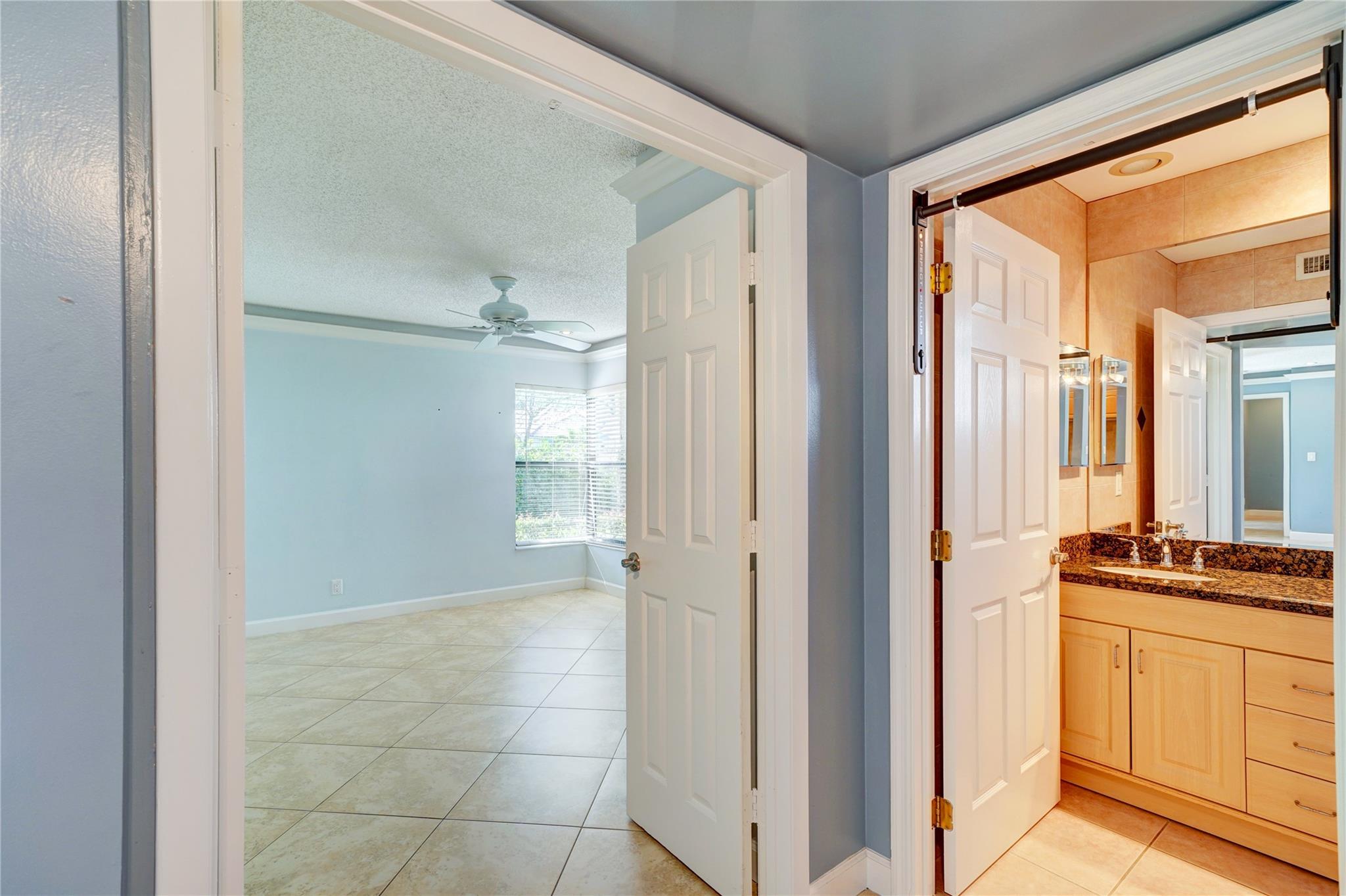 Guest Bathroom Entry/Guest Bedroom Entry